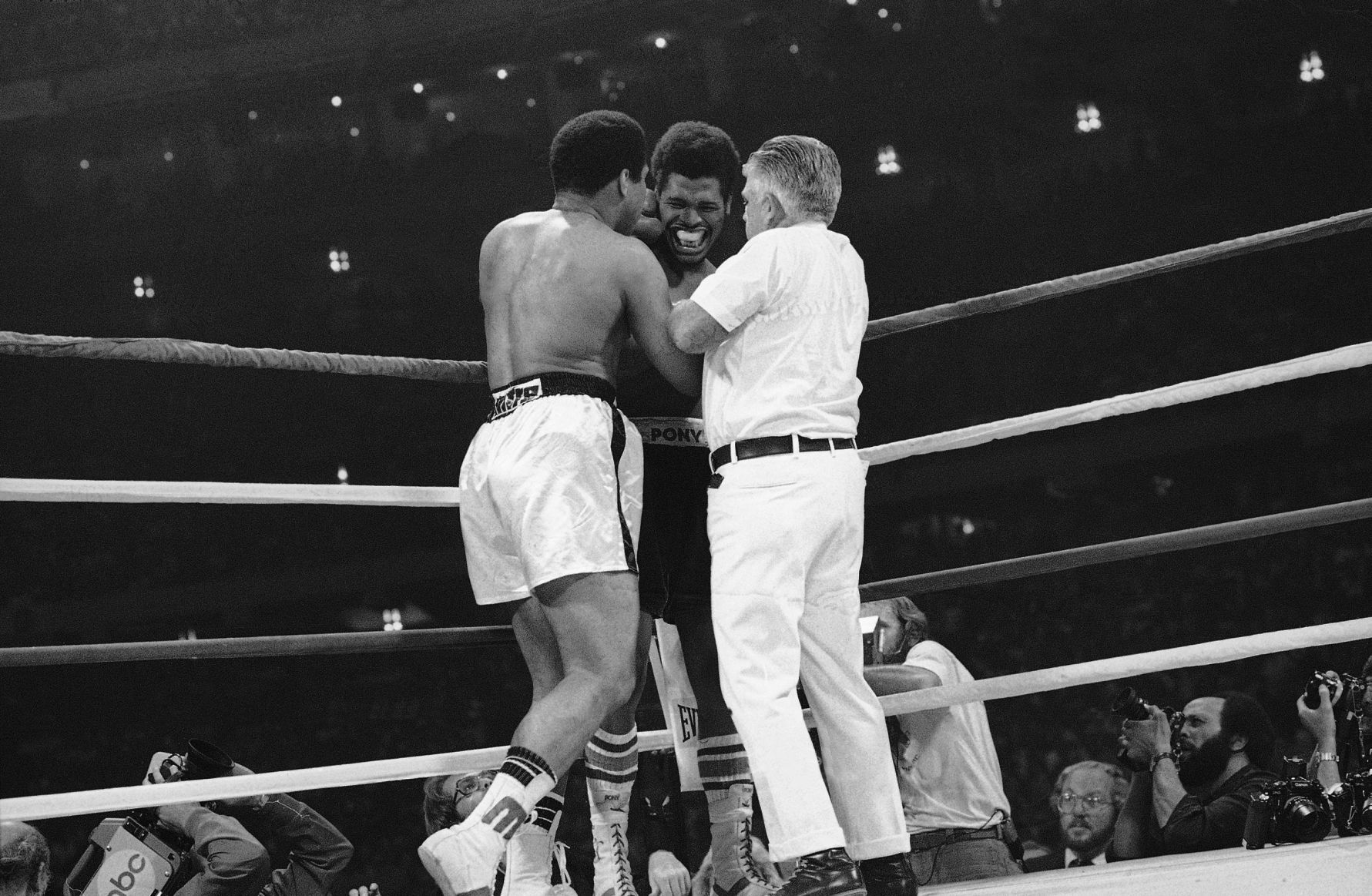 1978: Muhammad Ali and Leon Spinks